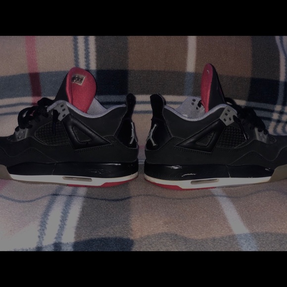 Jordan Retro 4 Bred - Picture 5 of 8
